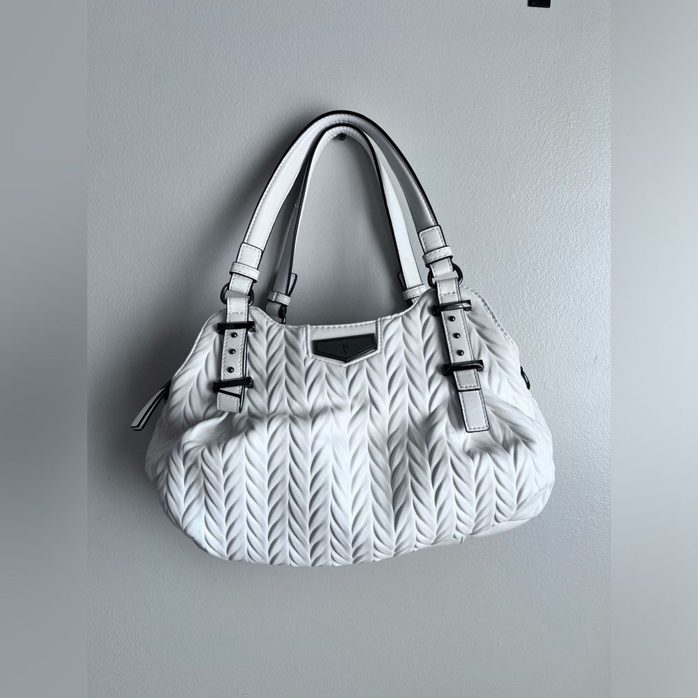 Simply Vera Wang White Faux Leather Satchel Handbag With Extra Shoulder Strap